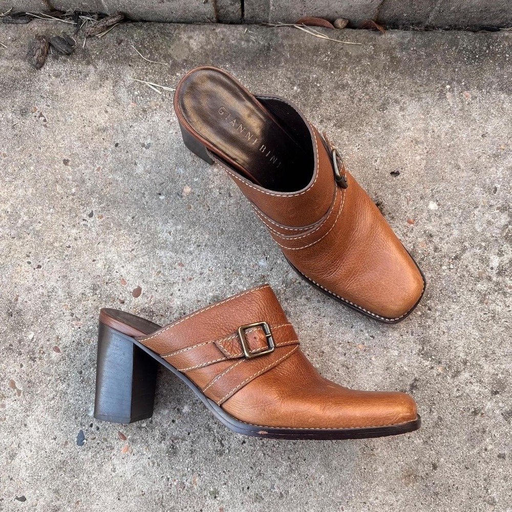 Size 9 Western Gianni Bini Brown Genuine Leather Buckle Heeled Booties